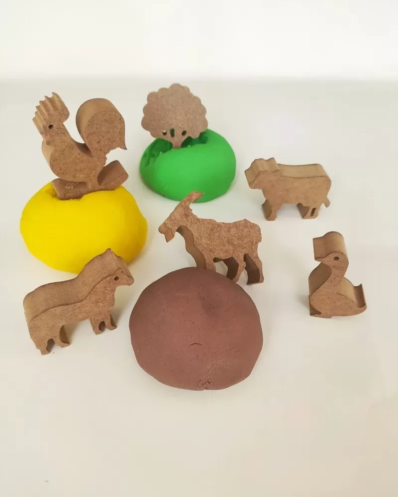 Çiftlik Hayvanları Temalı Oyun Hamuru Seti (farm Playdough Kit)